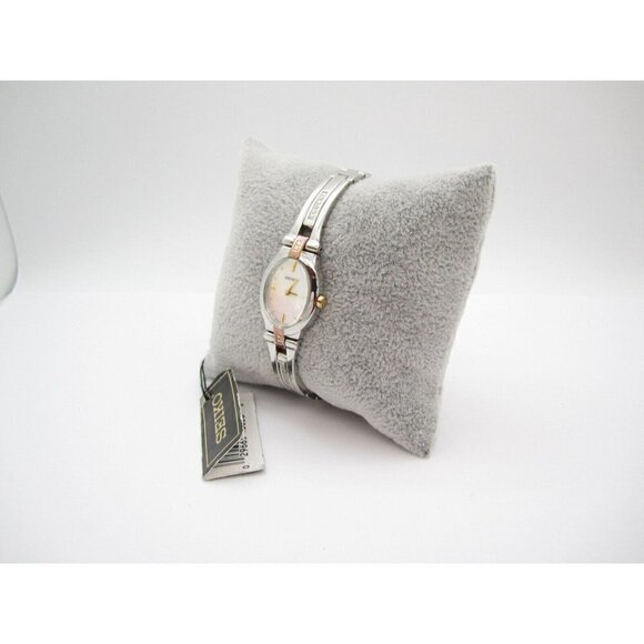 Women Seiko Hardlex Crystals Quartz 16 Diamond Analog Oval Watch (F955)MRSP $395 - Picture 6 of 11